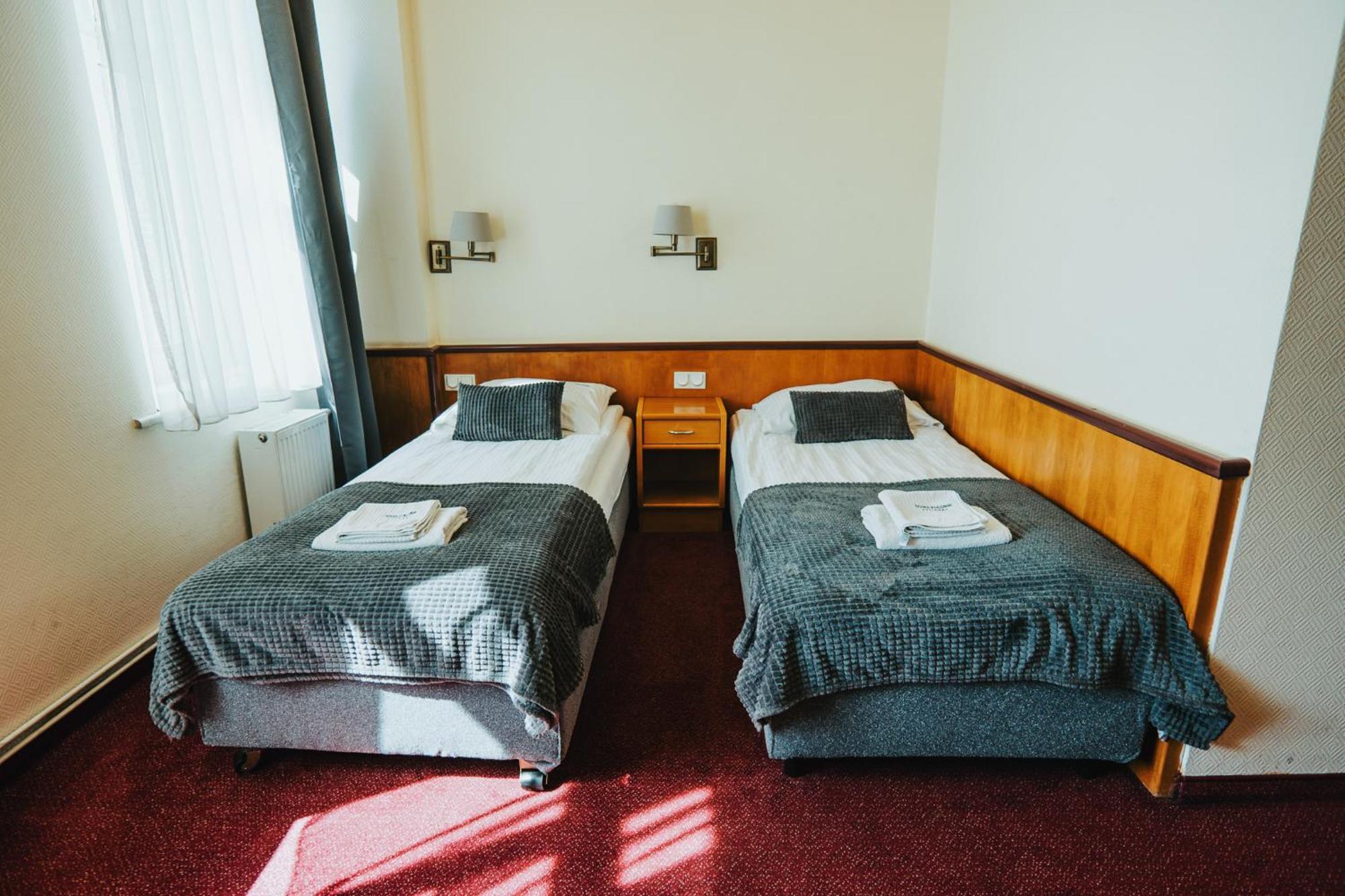 Polonia Raciborz Aparthotel Esterno foto